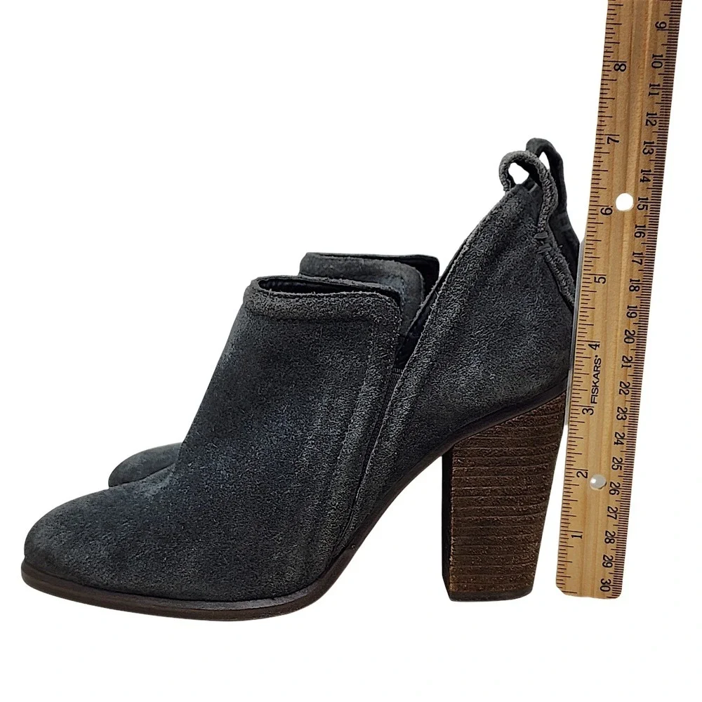 Vince Camuto Ankle Bootie 6.5 M Women Kirsten Gray Suede Block Heel Cutout 3